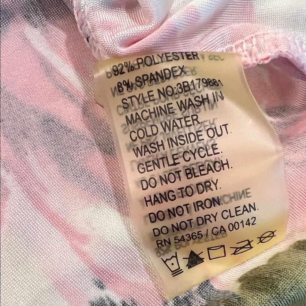 Peter Nygard Small Pink Floral and Leopard Tank Top - Picture 5 of 5